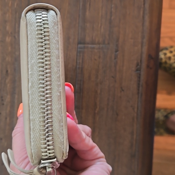 Balenciaga long wallet creme authentic - Picture 10 of 10